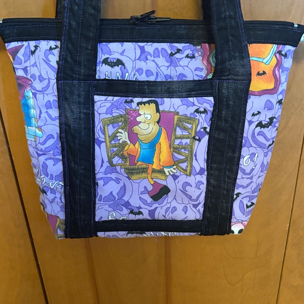 Halloween Themed Tote Bag with Cartoon Design